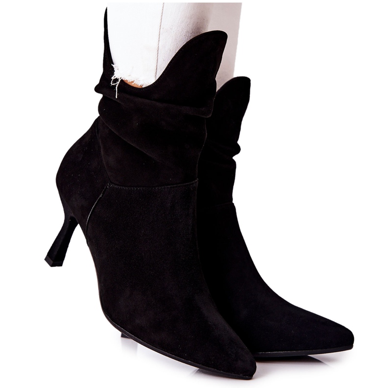 Kožené kozačky na vysokém podpatku Laura Messi 2427 černá