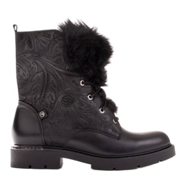 Marco Shoes Kozačky z ražené kůže a kožešiny černý
