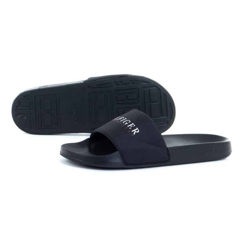 Tommy Hilfiger Season Pool M FMOFMO3886 Bds černá Tommy Hilfiger Season Pool M FMOFMO3886 Bds černá