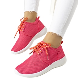 Růžové sportovní boty Targot růžový