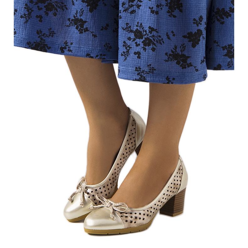 Zlaté prolamované lodičky Pereira zlatý Zlaté prolamované lodičky Pereira zlatý