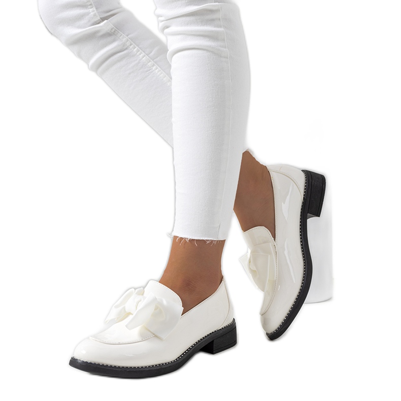 Bílé lakované boty Khale bílý