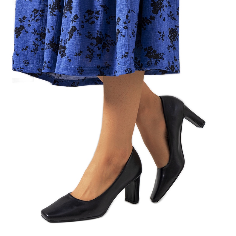 Černé dámské lodičky Graves černá