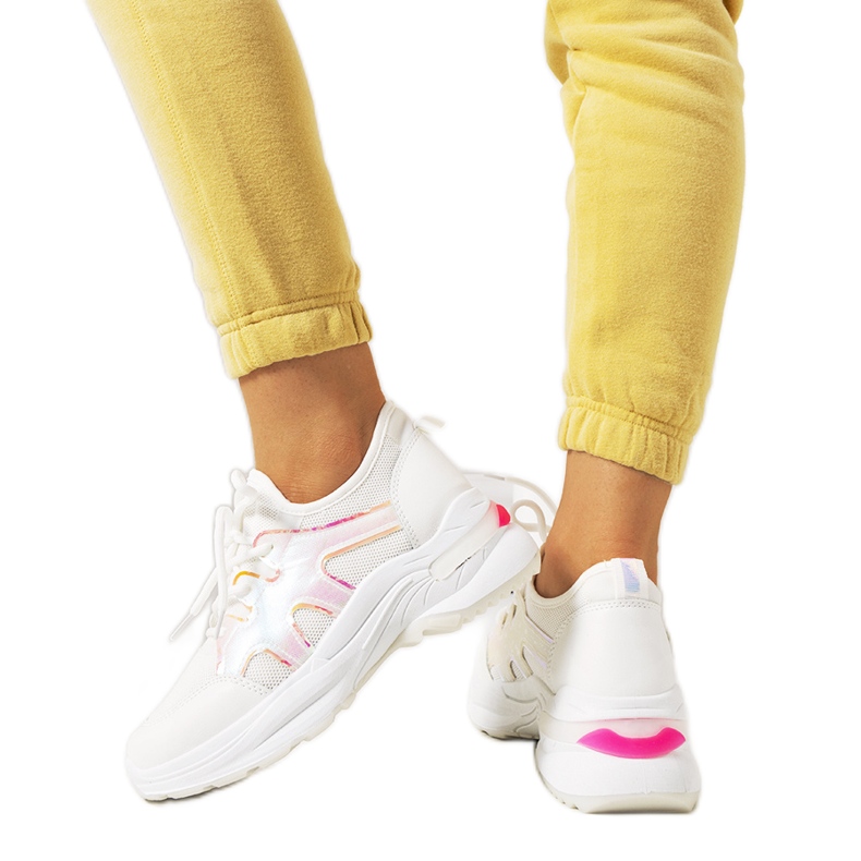 Růžové a bílé tenisky Bates bílý růžový Růžové a bílé tenisky Bates bílý růžový