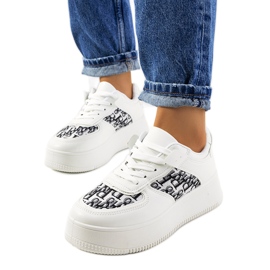 Bílé tenisky na platformě Worden bílý