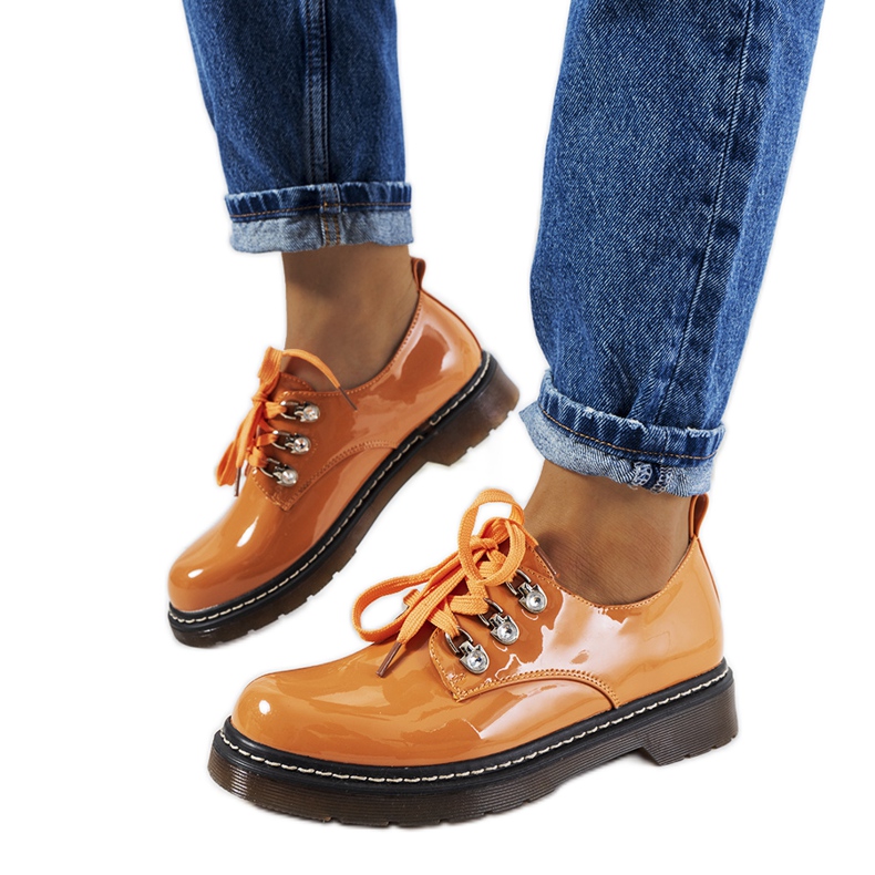 Oranžové lakované boty Kristina oranžový