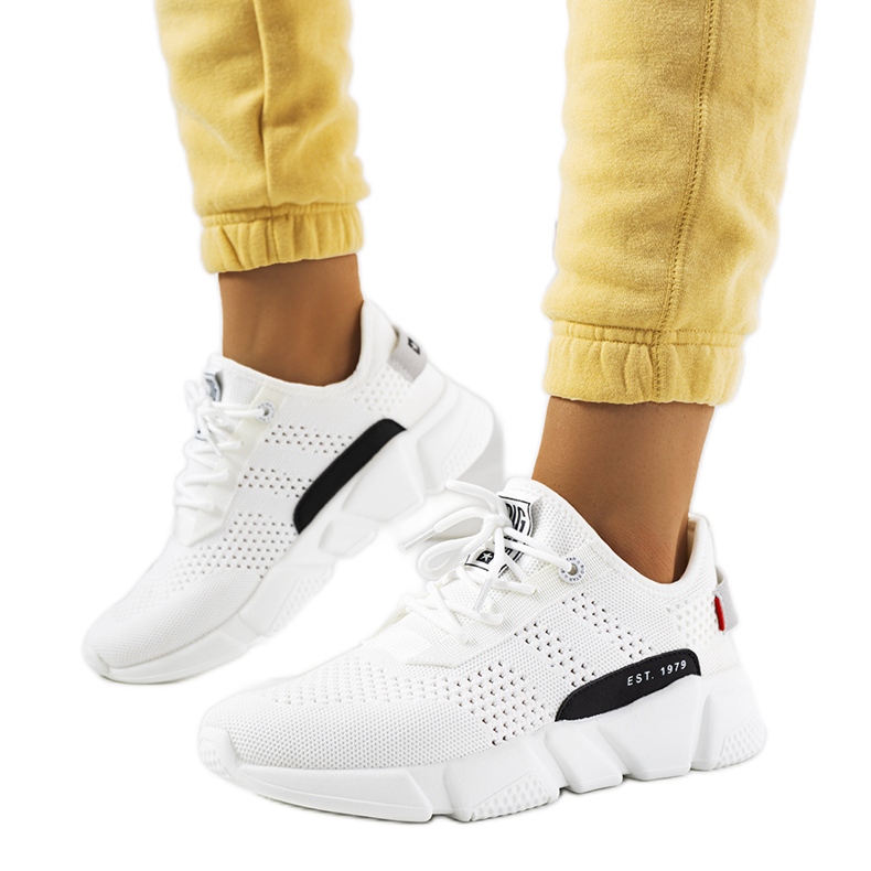 Bílé tenisky Big Star JJ274271 bílý