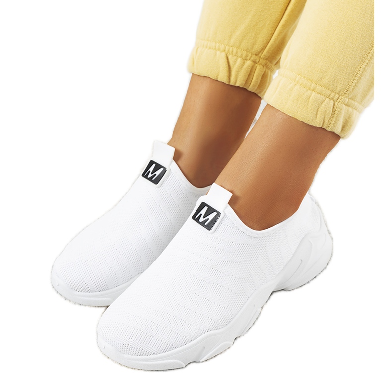 BM Aaronovy bílé tenisky bílý