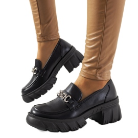 Černé mokasíny na robustní podrážce Ruth černý