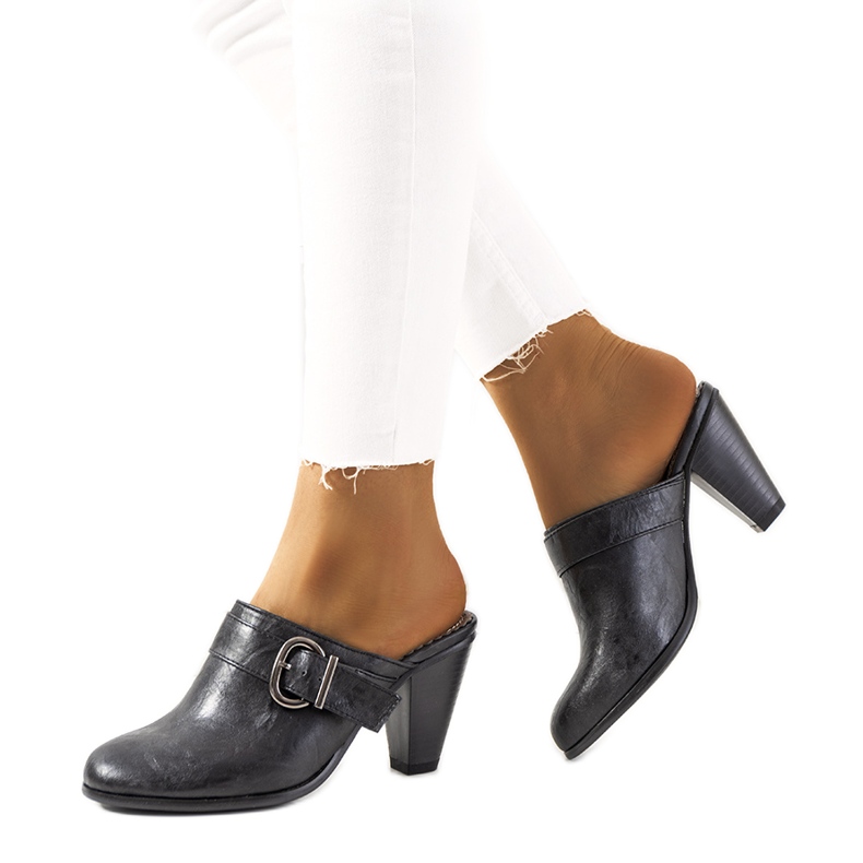 Černé vysoké podpatky Gralow černá