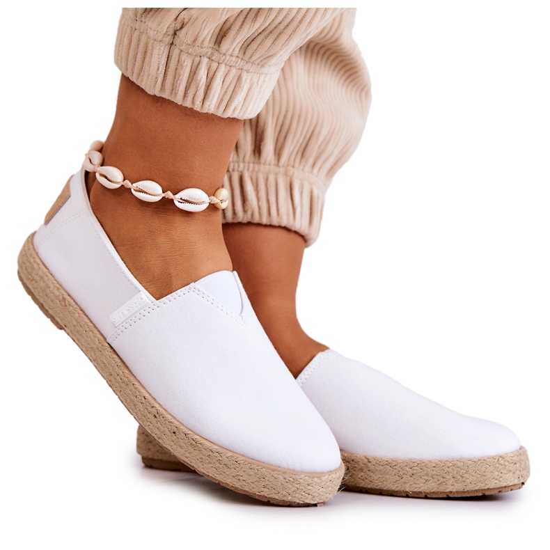 Big Star Módní dámské espadrilky Cross Jeans JJ2R4001C White bílý Big Star Módní dámské espadrilky Cross Jeans JJ2R4001C White bílý