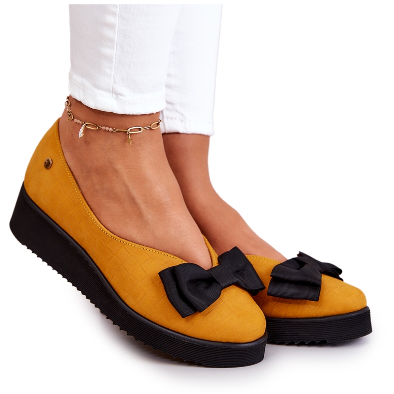 Semišové balerínky na platformě Maciejka 05062-07 Žlutá