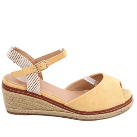 Sandály Espadrilky na klínku Mandira Yellow žluť