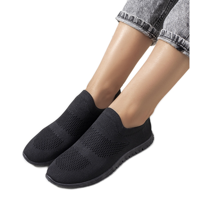 Černé sportovní tenisky Santen černá