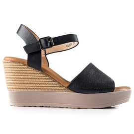 Clowse Lehké sandály na klínovém podpatku černá Clowse Lehké sandály na klínovém podpatku černá