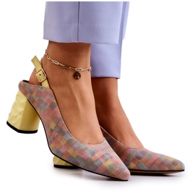 Semišové lodičky na sloupku Maciejka 05427-39 Vícebarevná vícebarevný žlutá Semišové lodičky na sloupku Maciejka 05427-39 Vícebarevná vícebarevný žlutá