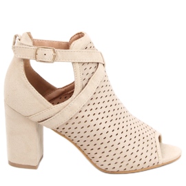 Prolamované sandály na sloupku Barika Beige béžový