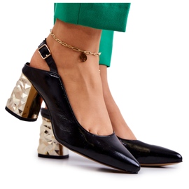 Kožené lodičky na tyči Maciejka 05427-01 Černá zlatý