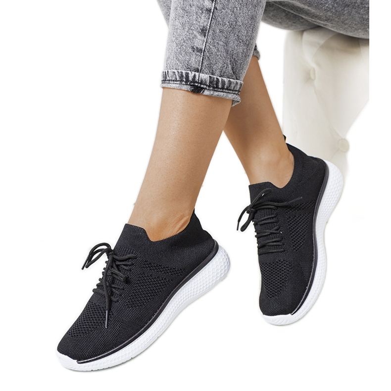 Michaelovy černé sportovní tenisky černá