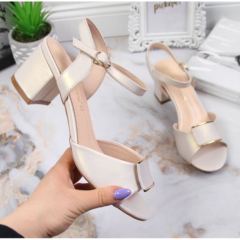 Sandály na postu Sergio Leone W SK139F béžové béžový