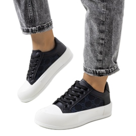 Černé tenisky na platformě Birkett černý