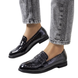 Černé kožené boty s cvočky Rozerin černý