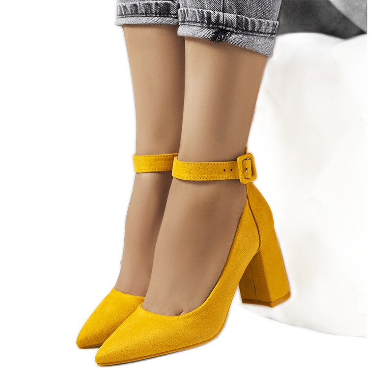 Hořčičné lodičky na Geerkeho postu žlutá Hořčičné lodičky na Geerkeho postu žlutá