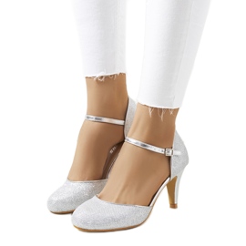 Stříbrné lesklé lodičky Rosetown stříbro