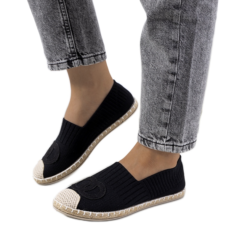 Černé dámské espadrilky od Deana černá Černé dámské espadrilky od Deana černá