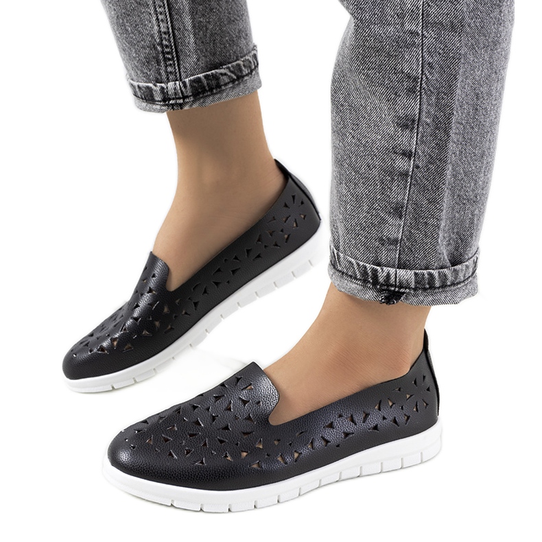 Černé prolamované tenisky Borg černá Černé prolamované tenisky Borg černá