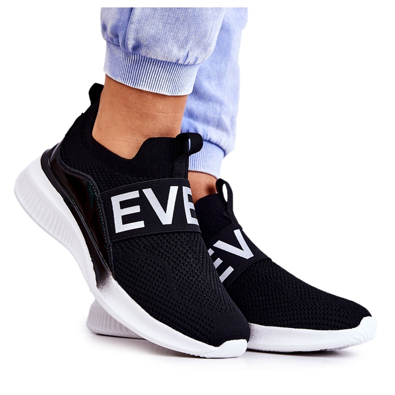 Vinceza Dámská sportovní obuv, nazouvací černá Lorane