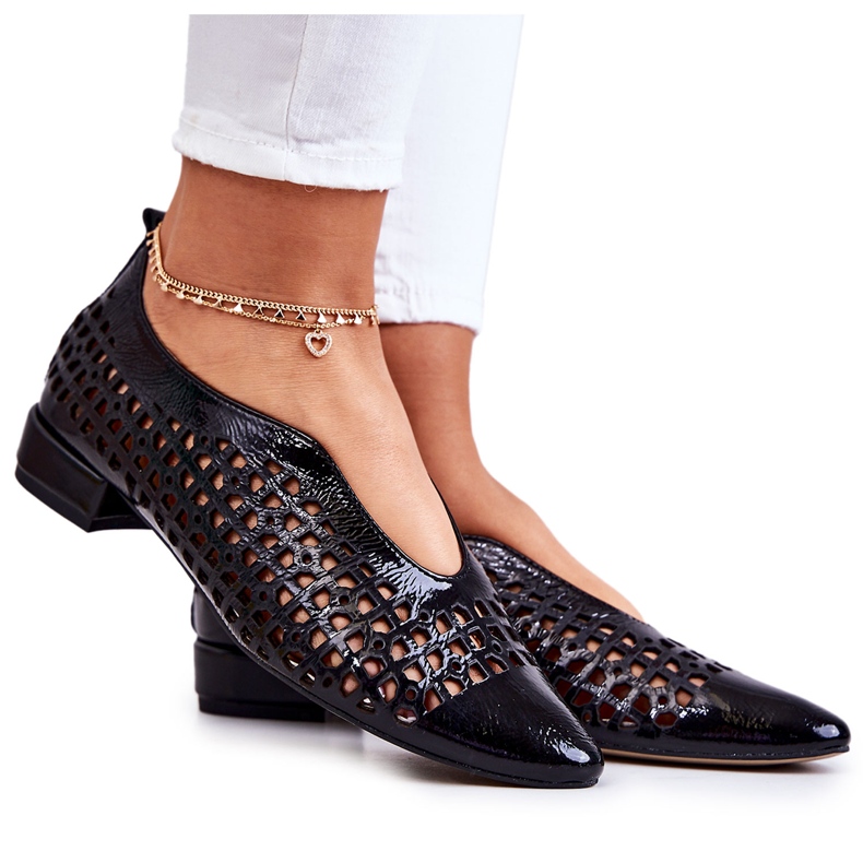 PA2 Elegantní lakované kožené prolamované boty Ismena Black černá