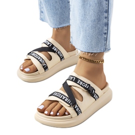 BM Béžové pantofle na platformě Kogil béžový