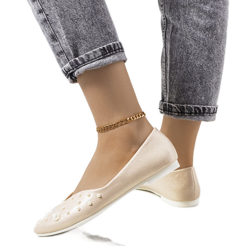 Zlaté balerínky ve střihu hedvábí zlatý