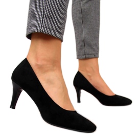 Černé semišové lodičky Sergio Leone černý