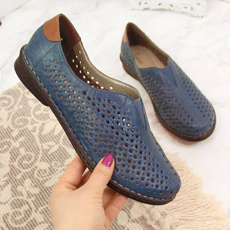 Prolamované kožené dámské boty modré Rieker 48457 modrý