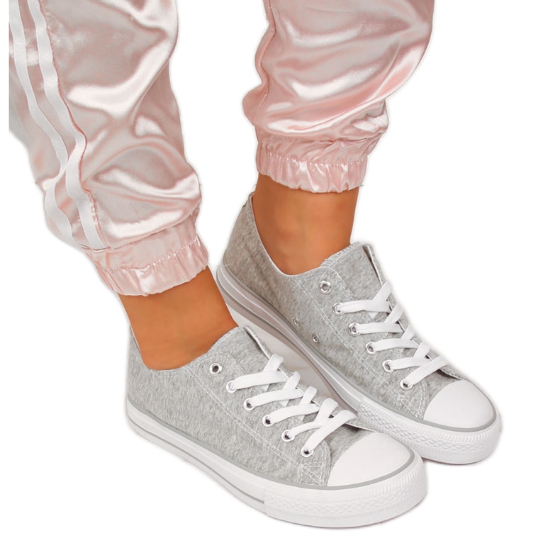 Textilní nízké tenisky Atletico šedé barvy šedá Textilní nízké tenisky Atletico šedé barvy šedá