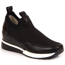 Dámské černé boty na klínku Potocki černá Dámské černé boty na klínku Potocki černá