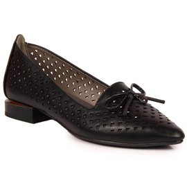 Dámské prolamované, špičaté, černé boty Jezzi černá