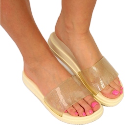 Béžové dámské bazénové pantofle Atletico se třpytkami béžový