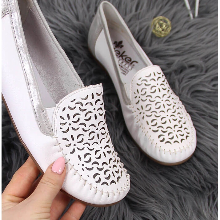 Dámské bílé prolamované kožené mokasíny Rieker L6350-80