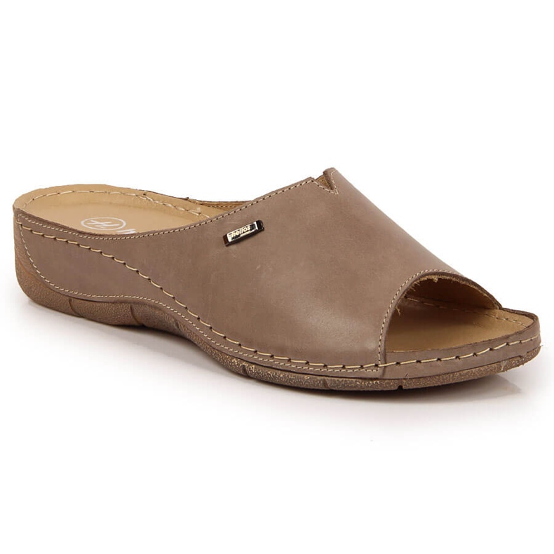 Dámské kožené pantofle na béžovém klínku Helios 105 béžový