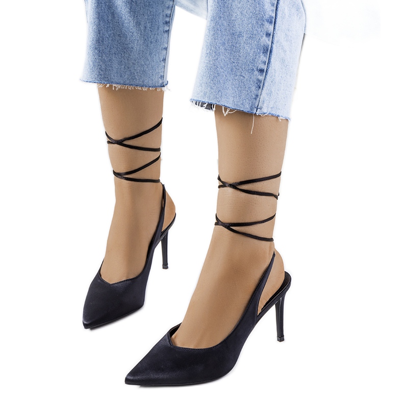 Černé podpatky s vázáním Anneli černá Černé podpatky s vázáním Anneli černá