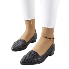 Černé prolamované baleríny Jarrett černý