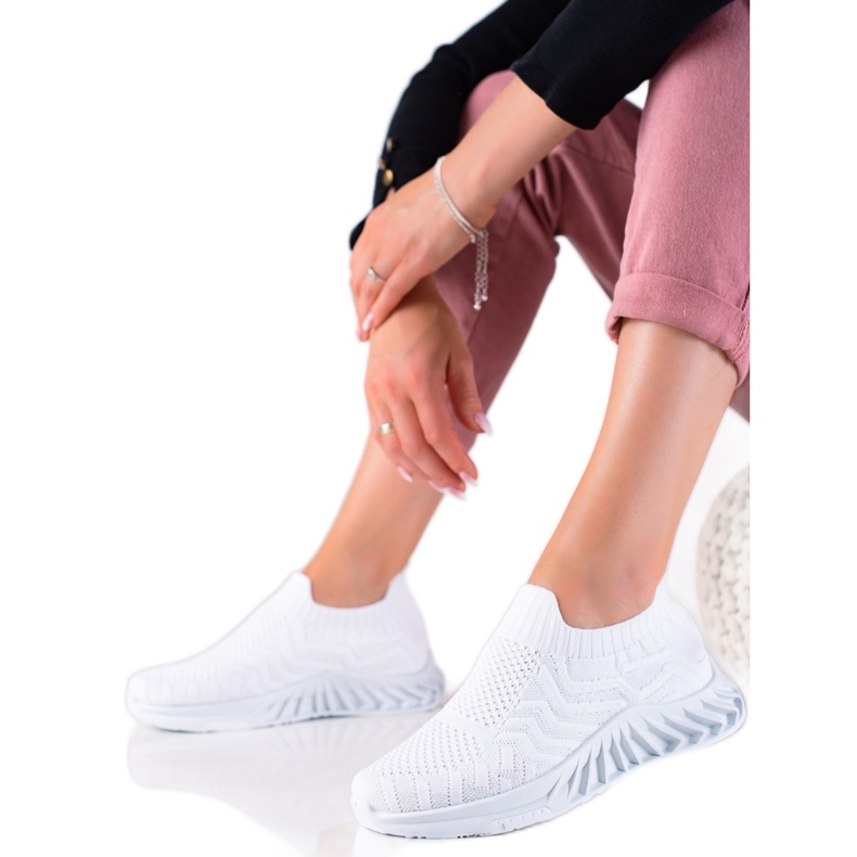 J. Star Nazouvací sportovní obuv bílý