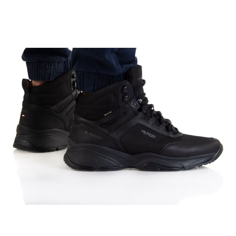 Vysoké tenisky Tommy Hilfiger Gore-Tex M FM0FM03935 černá Vysoké tenisky Tommy Hilfiger Gore-Tex M FM0FM03935 černá