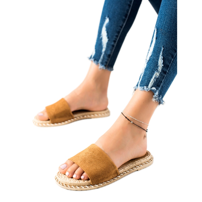 Cm Paris Ležérní béžové pantofle hnědý