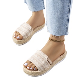 Béžové pantofle na platformě Ana béžový