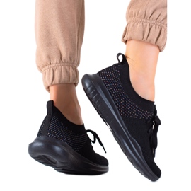 DK černé sportovní boty černý