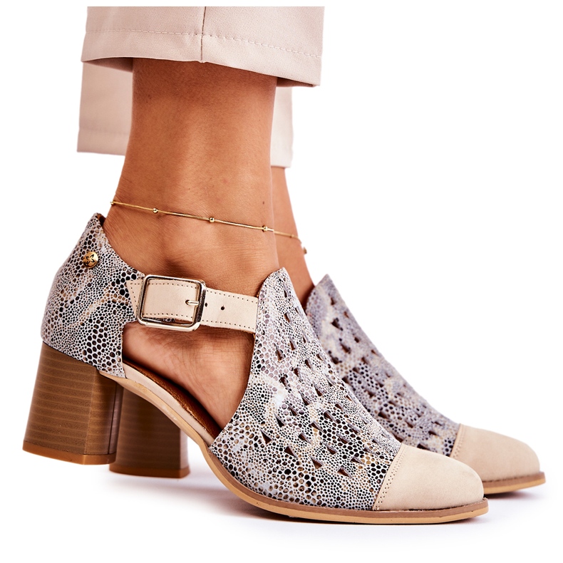 Dámské prolamované kožené kozačky Maciejka 04962-04 Béžová béžový